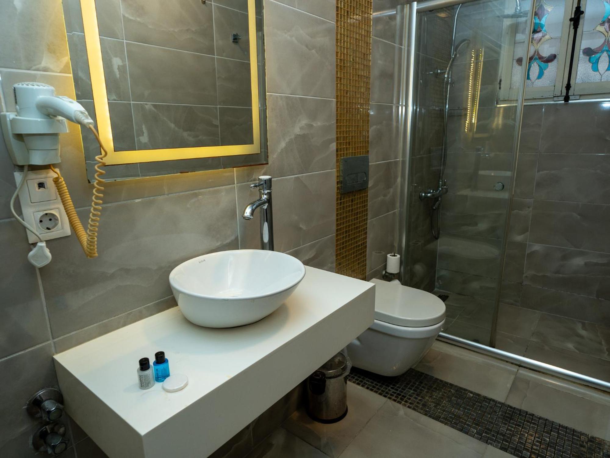 Best Pasaport Pier Otel Kadikoey Istanbul Exterior photo